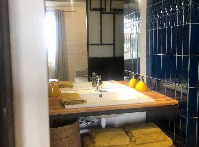 Studio Ongui Ethorri * سان جان دو لوز